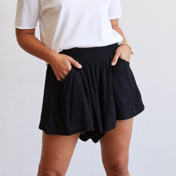For Days Pants - 🚨LAST CHANCE🚨 NWT For Days The Easy Short